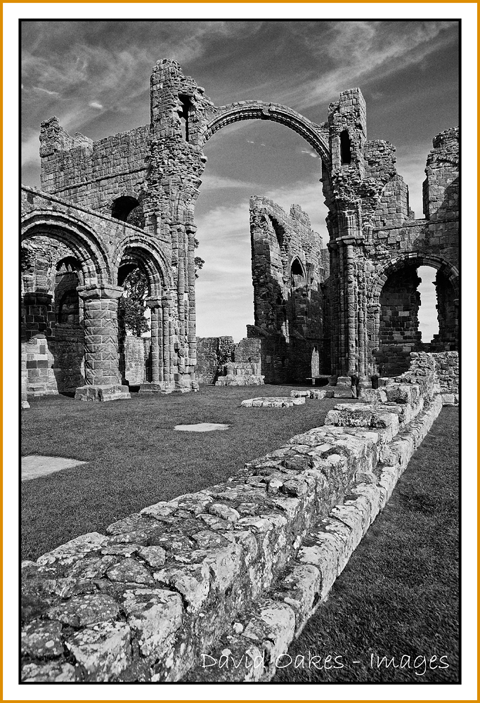Lindesfarne-Priory