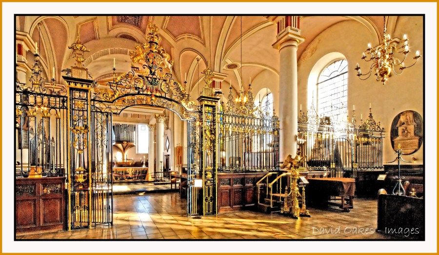 DERBY CATHEDRAL (All Saints Church)The Bakewell Screen