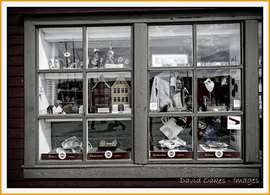 bergen-shop-window