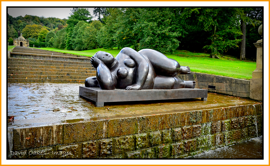 fernando-botero-donna-sdraiata-2