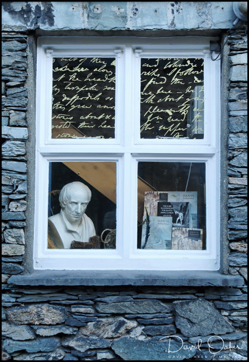 A-Wordsworth-Window-at-Grasmere,-Cumbria-108