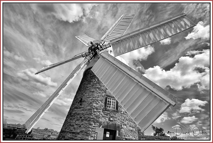 Heage-Windmill bw
