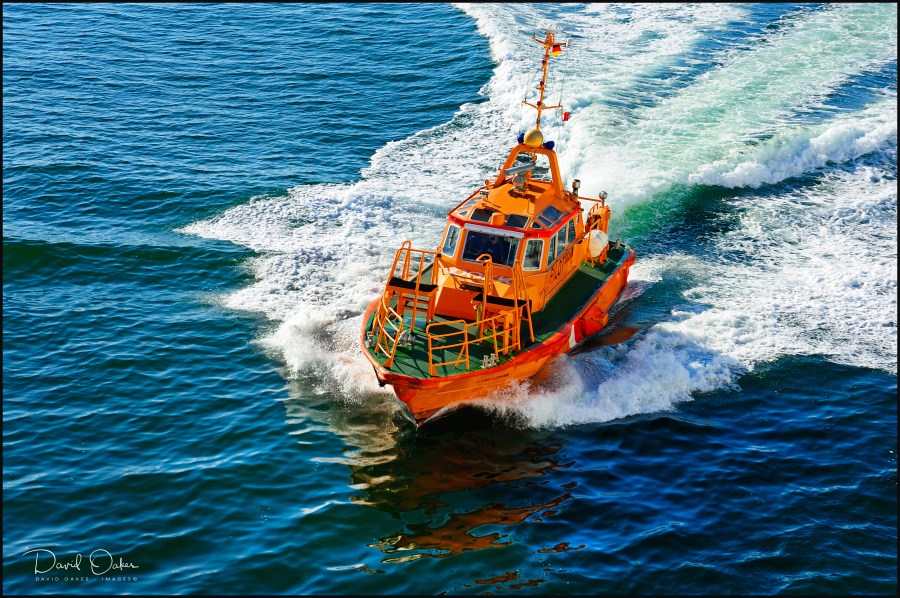 Pilot-Boat