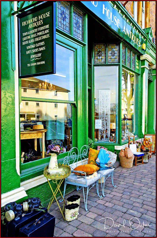 Todays-Junk-tomorrows-antiques