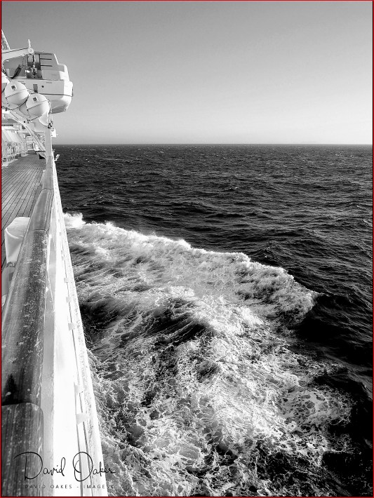 OUTWOOD-N2_00002-web1000x1500U-100 - Copy